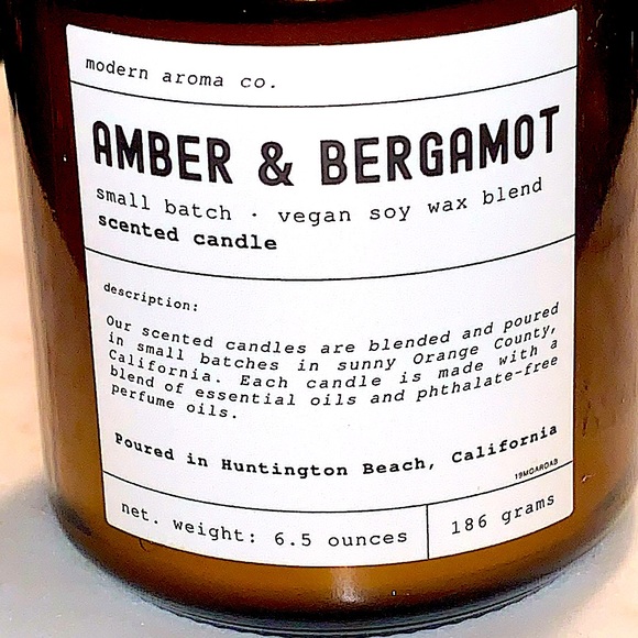 LEOBEN CO CANDLE AMBER & BERGAMOT 1 WICK 6.5 oz NEW - Picture 3 of 3